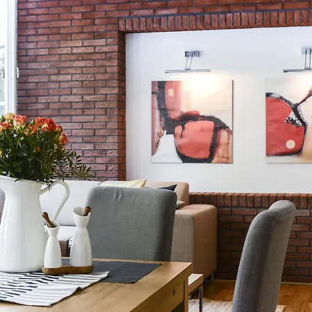 Apartmán Spacious In The Old Town